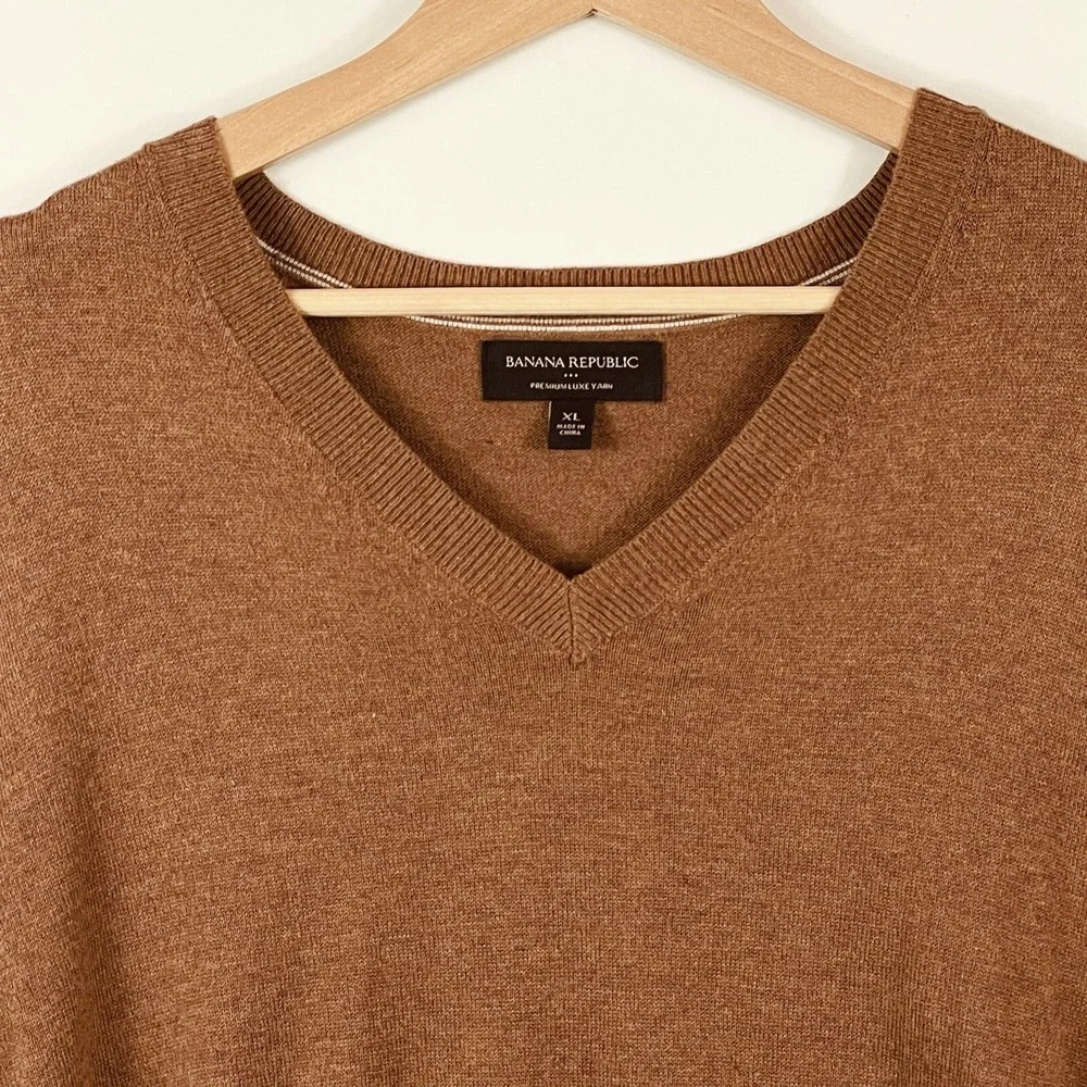 Banana Republic Mens XL Sweater Premium Luxe‎ Yarn Brown Preppy Grunge Indie